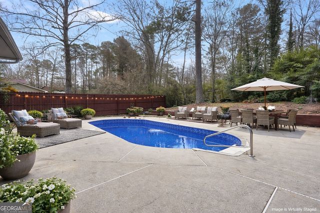 3099 Chippewa Drive, Rex, GA 30273