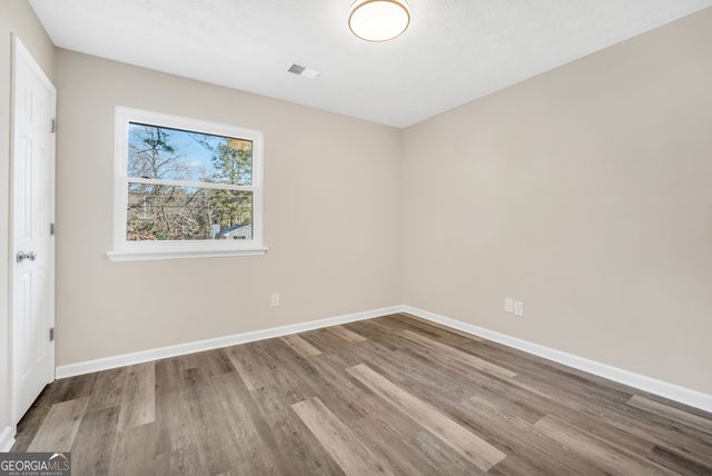 3099 Chippewa Drive, Rex, GA 30273