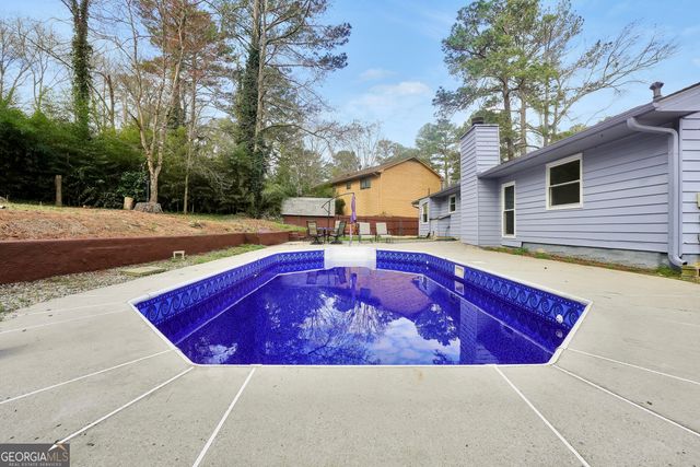 3099 Chippewa Drive, Rex, GA 30273