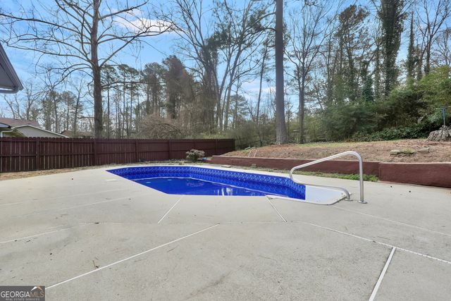 3099 Chippewa Drive, Rex, GA 30273