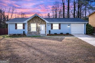 3099 Chippewa Drive, Rex, GA 30273