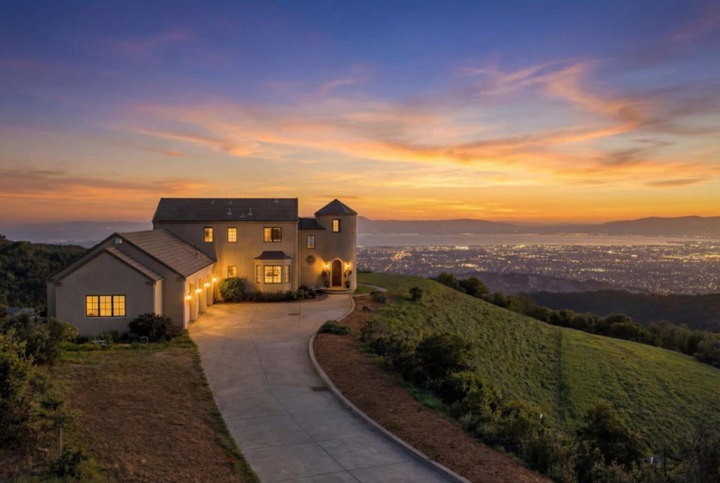 17599 Montebello Road, Cupertino, CA 95014