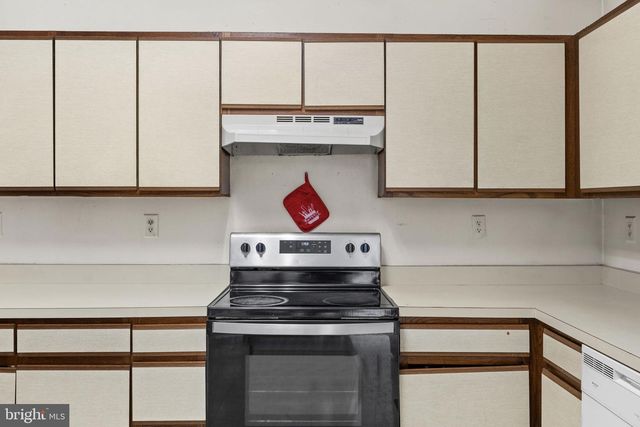 514 ALBROUGH BLVD, Colonial Beach, VA 22443