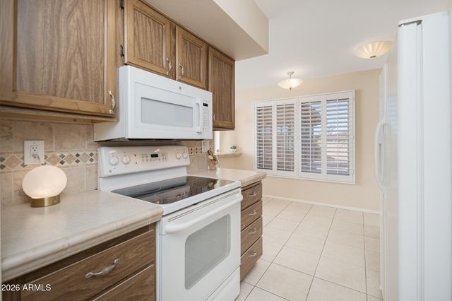 19822 N TURQUOISE HILLS Drive, Sun City, AZ 85373