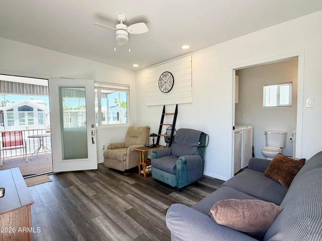 111 S GREENFIELD Road 244, Mesa, AZ 85206