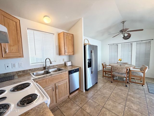 111 S GREENFIELD Road 244, Mesa, AZ 85206