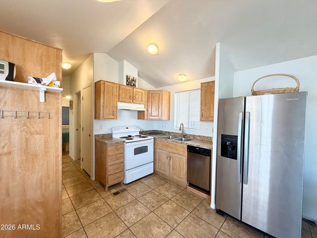 111 S GREENFIELD Road 244, Mesa, AZ 85206