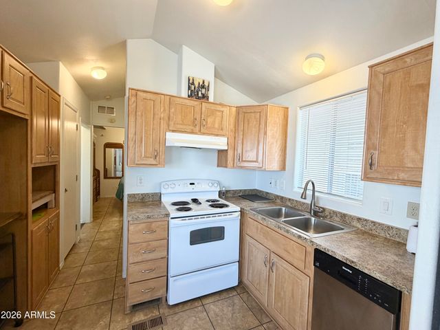 111 S GREENFIELD Road 244, Mesa, AZ 85206