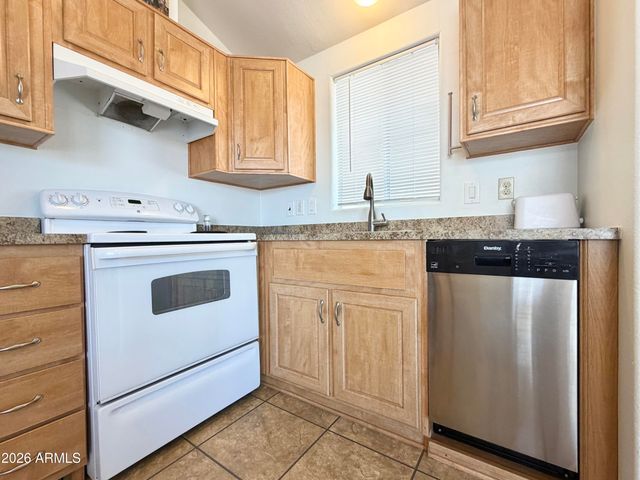 111 S GREENFIELD Road 244, Mesa, AZ 85206
