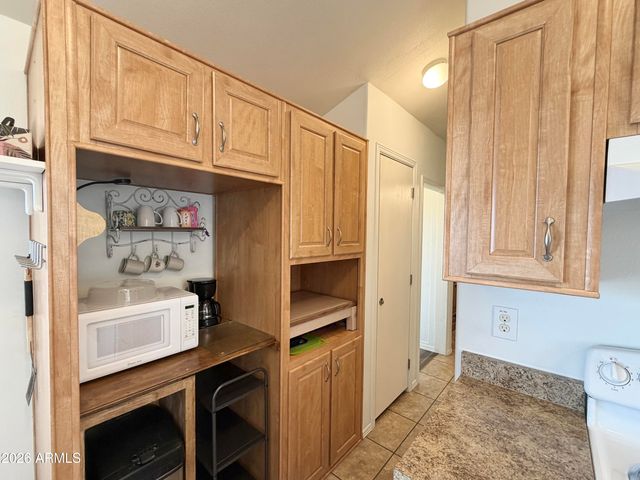 111 S GREENFIELD Road 244, Mesa, AZ 85206