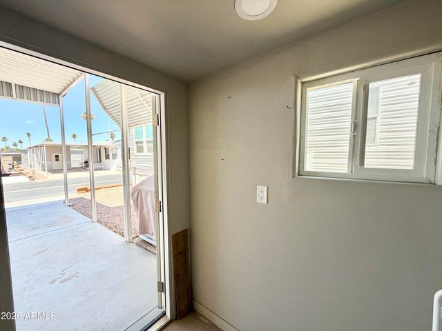 111 S GREENFIELD Road 244, Mesa, AZ 85206