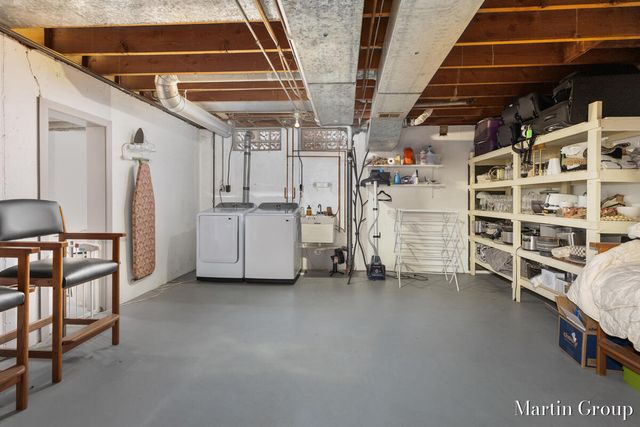 1959 Meadowfield Drive NE, Grand Rapids, MI 49505