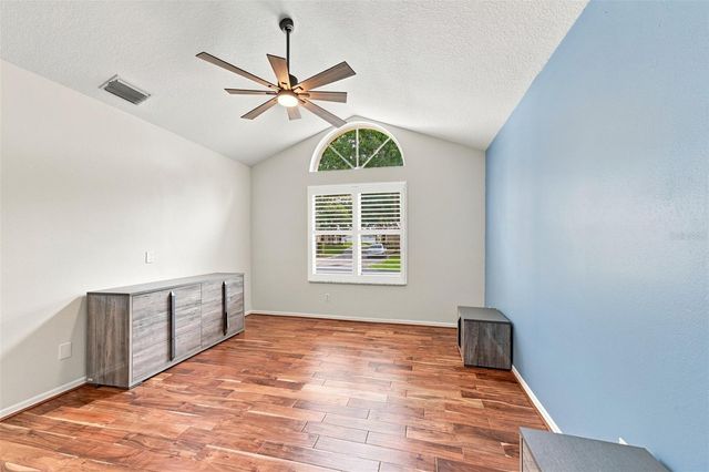 1124 GOLFVIEW WOODS DRIVE na, Sun City Center, FL 33573