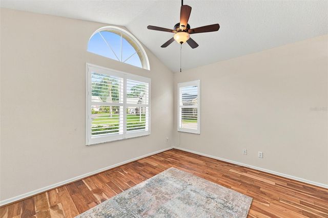 1124 GOLFVIEW WOODS DRIVE na, Sun City Center, FL 33573