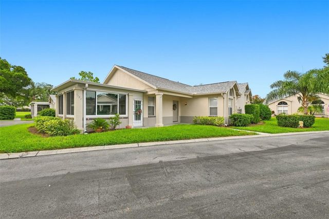 1124 GOLFVIEW WOODS DRIVE na, Sun City Center, FL 33573