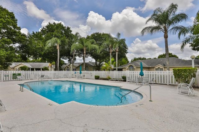 1124 GOLFVIEW WOODS DRIVE na, Sun City Center, FL 33573