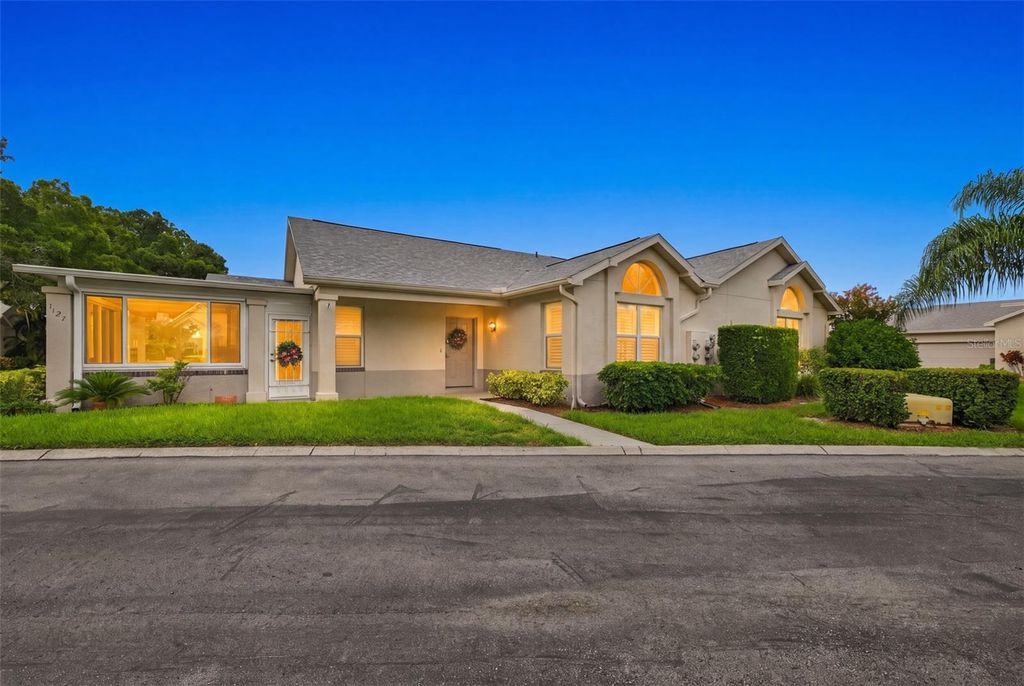 1124 GOLFVIEW WOODS DRIVE na, Sun City Center, FL 33573