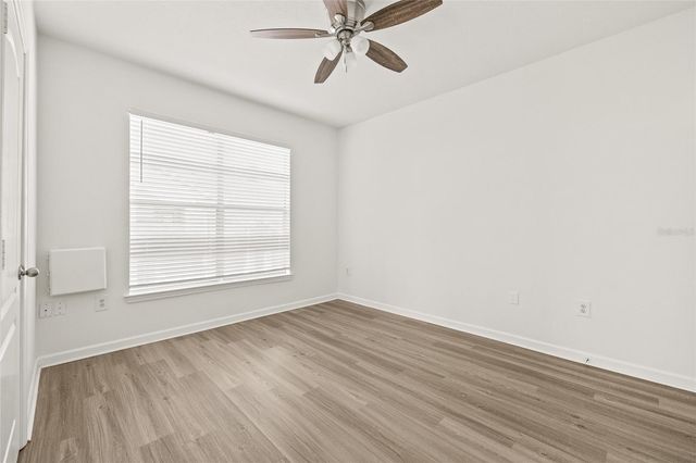 18006 VILLA CREEK DRIVE, Tampa, FL 33647