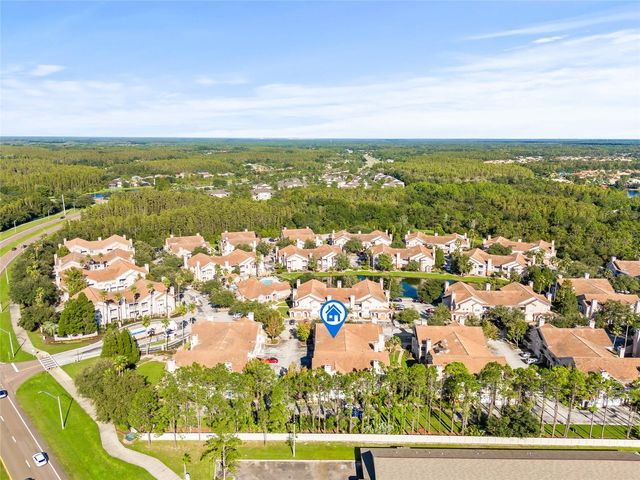 18006 VILLA CREEK DRIVE, Tampa, FL 33647