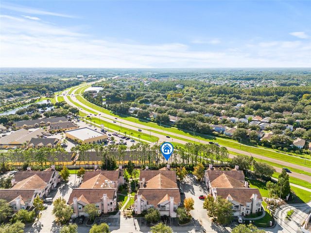 18006 VILLA CREEK DRIVE, Tampa, FL 33647