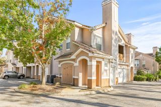 18006 VILLA CREEK DRIVE, Tampa, FL 33647