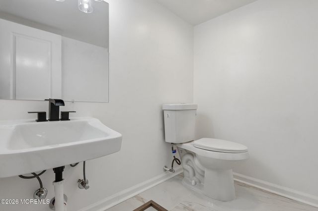 14 Van Dorn Street, Keyport, NJ 07735