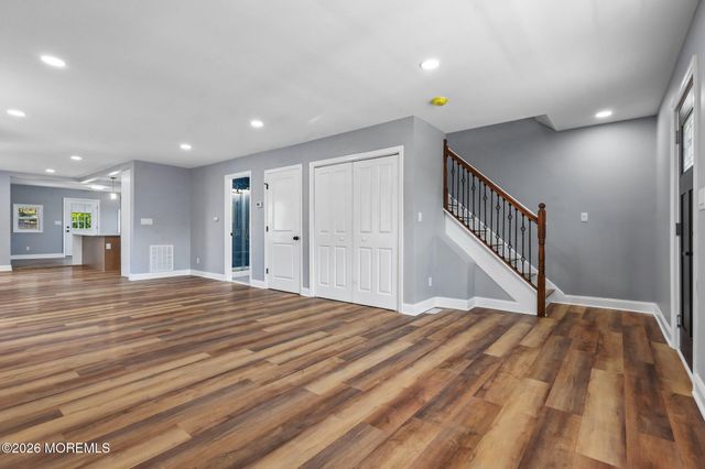 14 Van Dorn Street, Keyport, NJ 07735