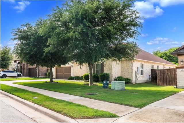 424 Freeman Park PL, Round Rock, TX 78665
