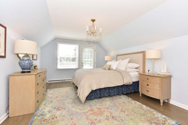 7530 N Fairchild ROAD, Fox Point, WI 53217