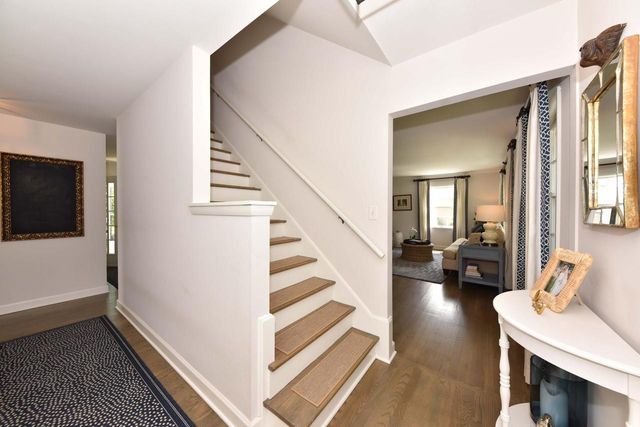 7530 N Fairchild ROAD, Fox Point, WI 53217