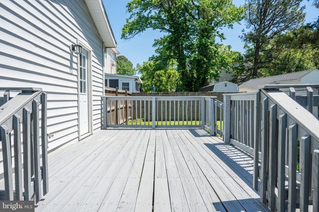 3718 4TH AVE, Edgewater, MD 21037