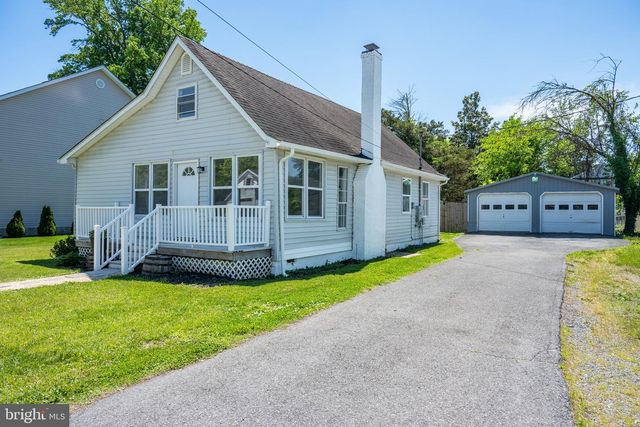 3718 4TH AVE, Edgewater, MD 21037