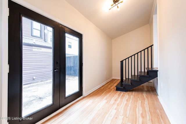 1340 Hoertz Ave, Louisville, KY 40217