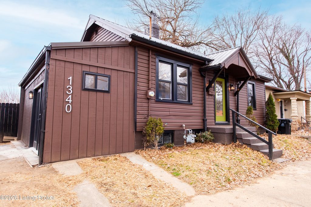 1340 Hoertz Ave, Louisville, KY 40217