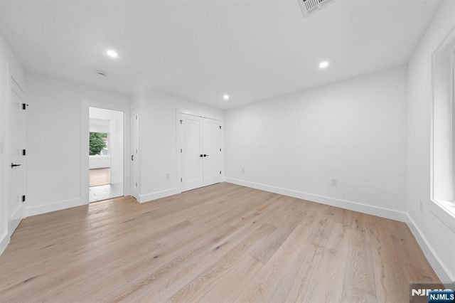 31-02 Gentner Road, Fair Lawn, NJ 07410