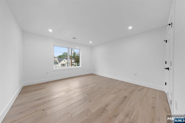31-02 Gentner Road, Fair Lawn, NJ 07410