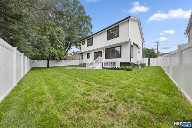 31-02 Gentner Road, Fair Lawn, NJ 07410