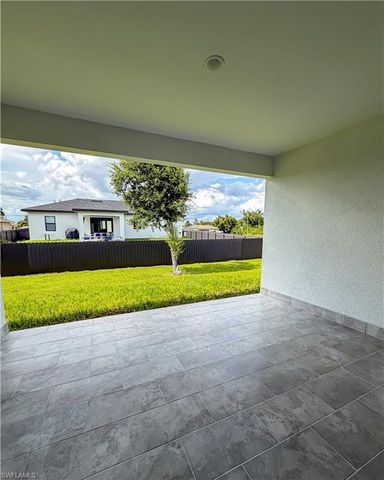 3900 25th ST SW, Lehigh Acres, FL 33976
