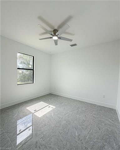 3900 25th ST SW, Lehigh Acres, FL 33976