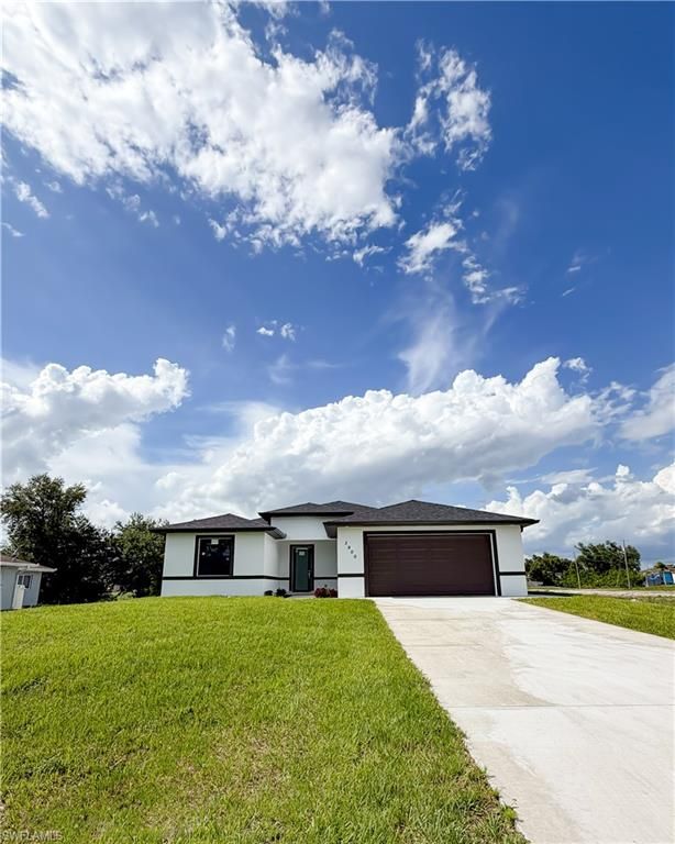 3900 25th ST SW, Lehigh Acres, FL 33976