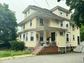533-535 Main St 533, Stoneham, MA 02180