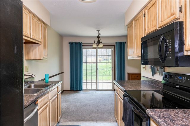 712 Tealwood Drive, Beavercreek, OH 45430