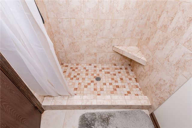 712 Tealwood Drive, Beavercreek, OH 45430