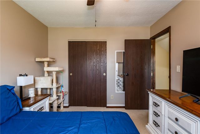 712 Tealwood Drive, Beavercreek, OH 45430