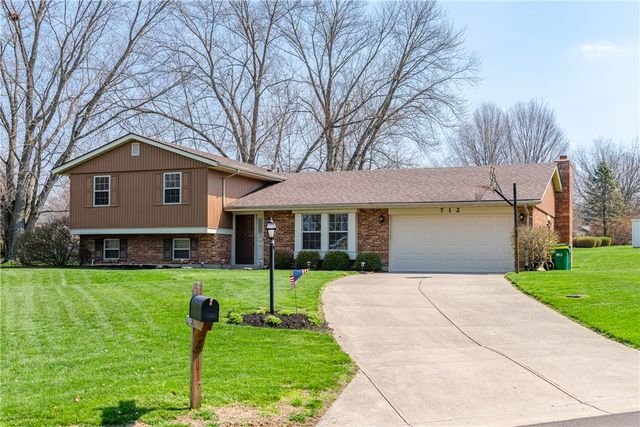 712 Tealwood Drive, Beavercreek, OH 45430