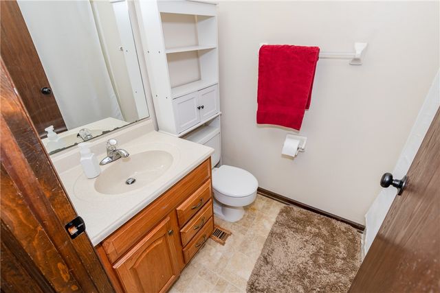 712 Tealwood Drive, Beavercreek, OH 45430