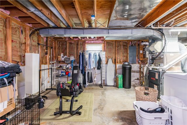 712 Tealwood Drive, Beavercreek, OH 45430