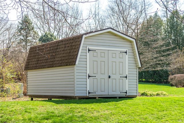 712 Tealwood Drive, Beavercreek, OH 45430