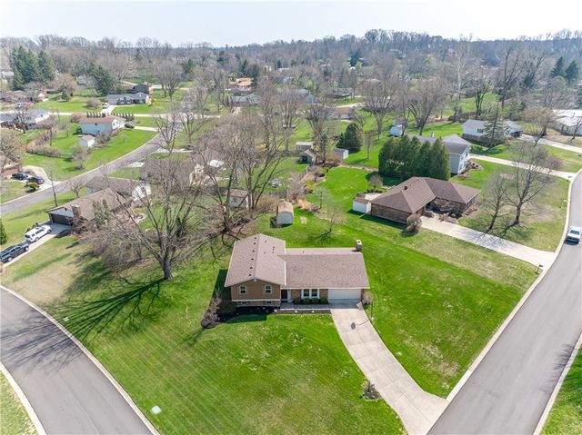 712 Tealwood Drive, Beavercreek, OH 45430