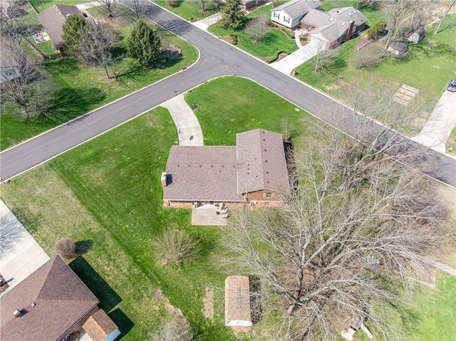 712 Tealwood Drive, Beavercreek, OH 45430